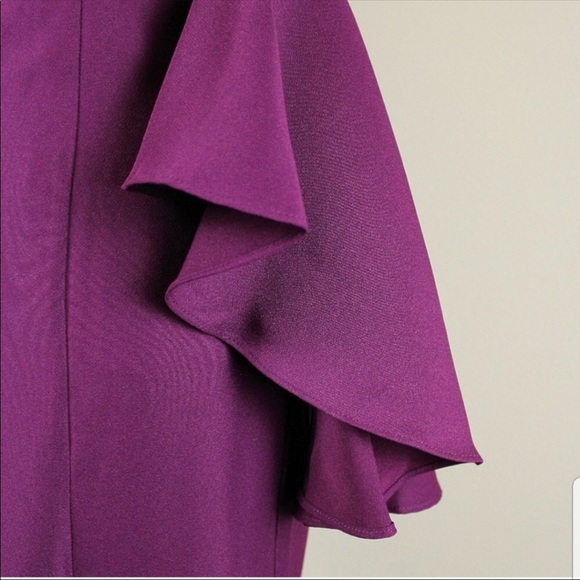 Venus Off Shoulder Dress - Picture 4 of 6